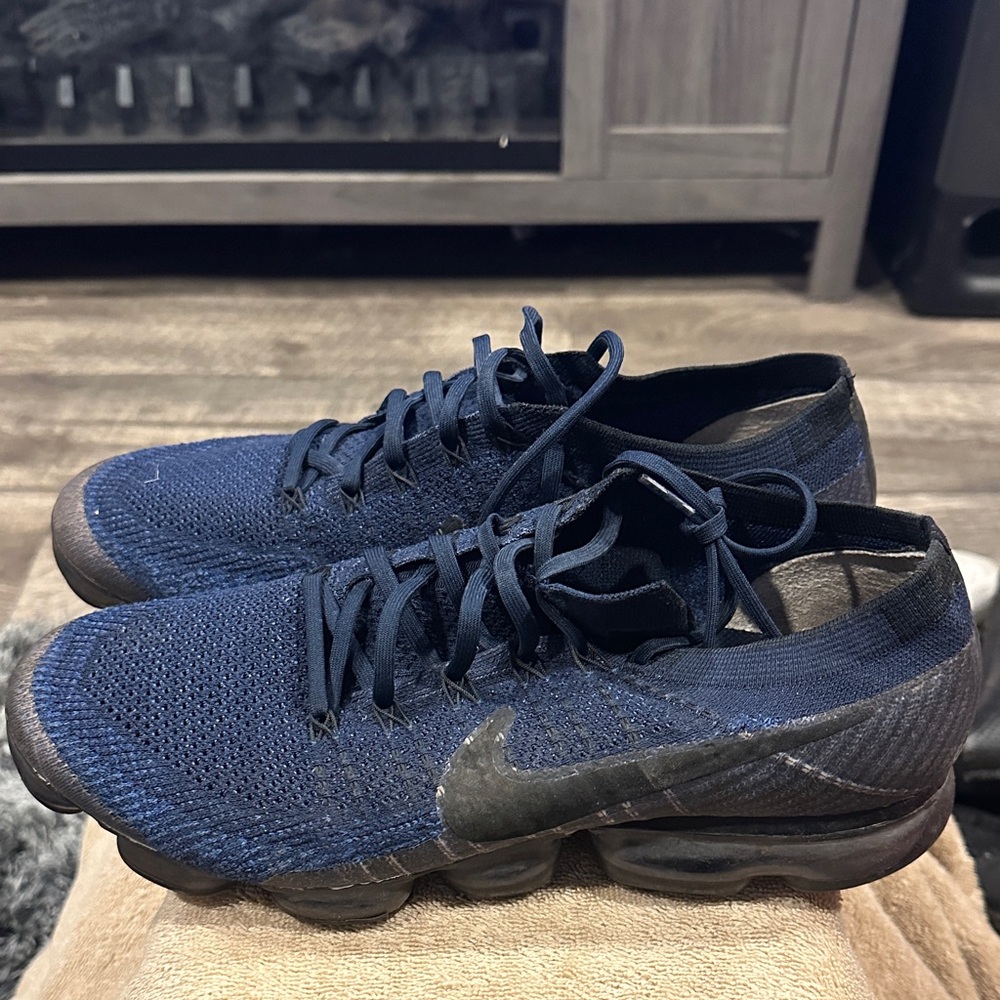 Stylish Men's Navy and Black Sneakers